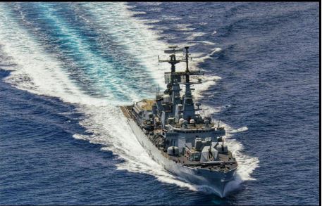 Campagne d’instruction: Le Contre-torpilleur « Luigi Durand de la Penne» de la marine italienne fait escale à Dakar Campagne d’instruction: Le Contre-torpilleur « Luigi Durand de la Penne» de la marine italienne fait escale à Dakar