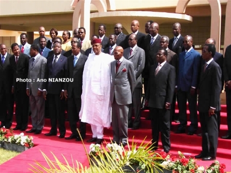 En France, décision sur les «biens mal acquis» des présidents africains