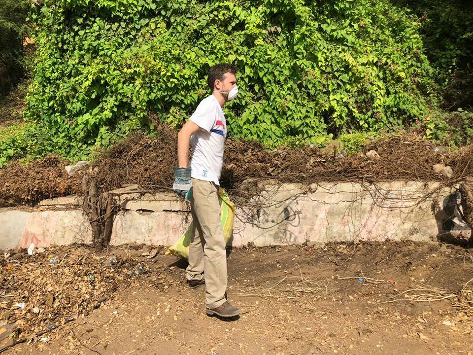 Photos: S.E.M ,l 'Ambassadeur de la Grande Bretagne au Sénégal Hodgson George, journée de nettoyage sur la corniche Est (Dakar) Photos: S.E.M ,l 'Ambassadeur de la Grande Bretagne au Sénégal Hodgson George, journée de nettoyage sur la corniche Est (Dakar)