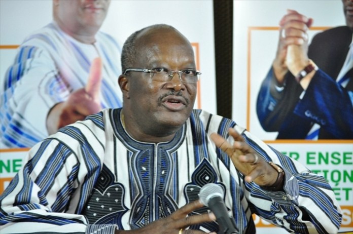 Burkina Faso : Le gouvernement suspend les syndicats des routiers à l’origine de la pénurie de carburant
