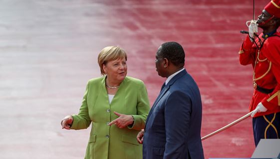 Merkel au Sénégal pour sauver les meubles (Par Papa Ibrahima Diassé) 