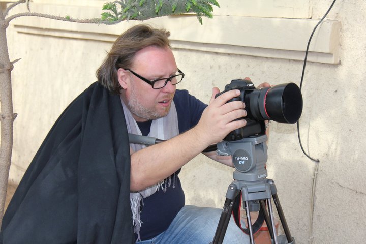 Voici l'expert photographe de la présidence, Lionel Mandeix