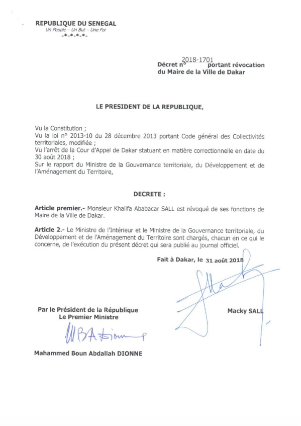 URGENT : Khalifa Sall révoqué de ses fonctions de Maire de Dakar par décret 2018-1701 (documents)