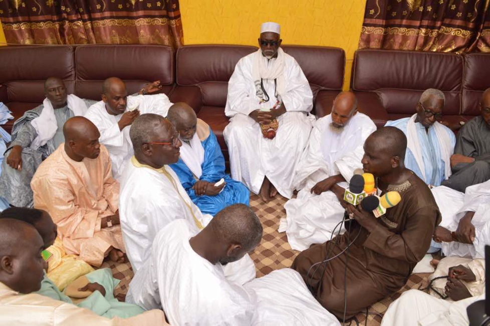 Les premières images du khalife de Serigne Bara Mbacké et de Serigne Sidy Moukhtar Mbacké , Serigne Moustapha Mbacké