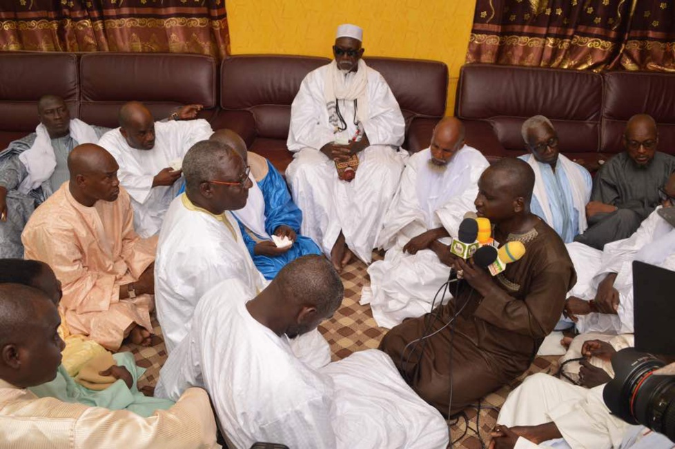 Les premières images du khalife de Serigne Bara Mbacké et de Serigne Sidy Moukhtar Mbacké , Serigne Moustapha Mbacké