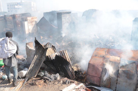 Les incroyables images de l'incendie de Pétersen