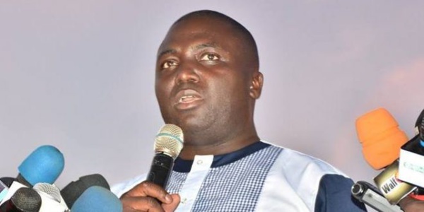 Bamba Fall : « Ousmane Tanor Dieng n’a rien gagné de sa vie, c’est un looser » Bamba Fall : « Ousmane Tanor Dieng n’a rien gagné de sa vie, c’est un looser »