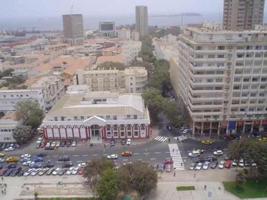 Dakar, cité bordel et bazar