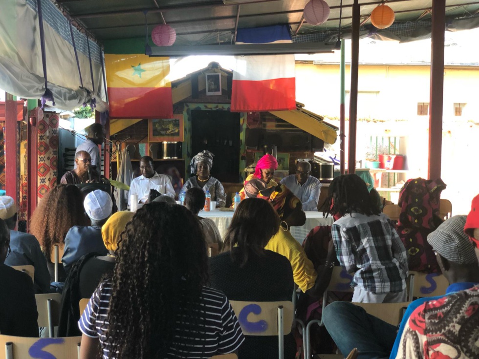 Les images de la rencontre avec Mme Ndèye Nar Thiam de Genève "Le Partage Guestou Diaspora" au 3,rue Émile Dunière à Villeurbanne