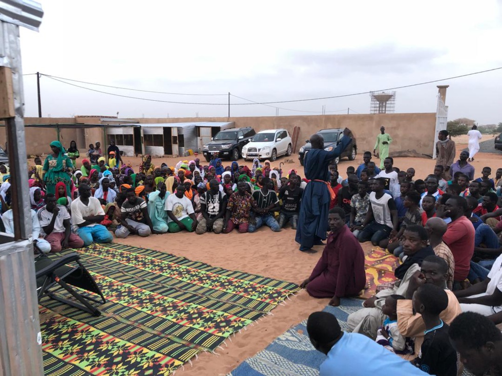 Visite de Serigne Bass Abdou Khadr à Touba Diaty dans le Cayor chez Serigne Mouhamadan Mbacké Ibn Serigne Abdoul Ahad