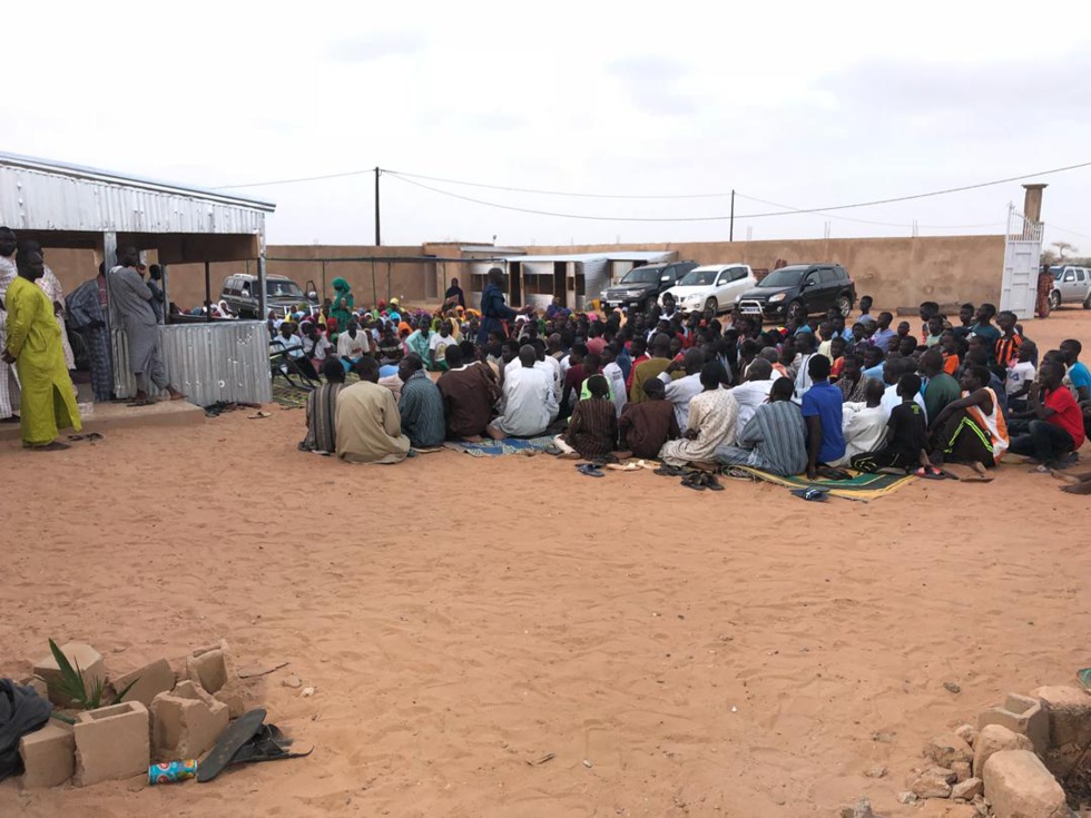 Visite de Serigne Bass Abdou Khadr à Touba Diaty dans le Cayor chez Serigne Mouhamadan Mbacké Ibn Serigne Abdoul Ahad