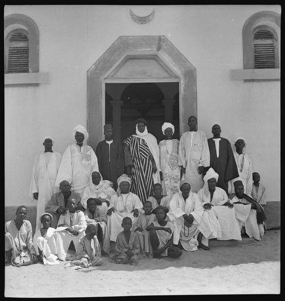 Photos: Seydina Amar Madione Lahi (fils de Seydina Limamou  Lahi asw) et second Khalif de la communauté Layenne