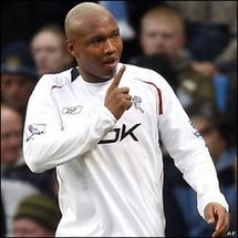 El Hadji Diouf : «Carragher n’est rien»