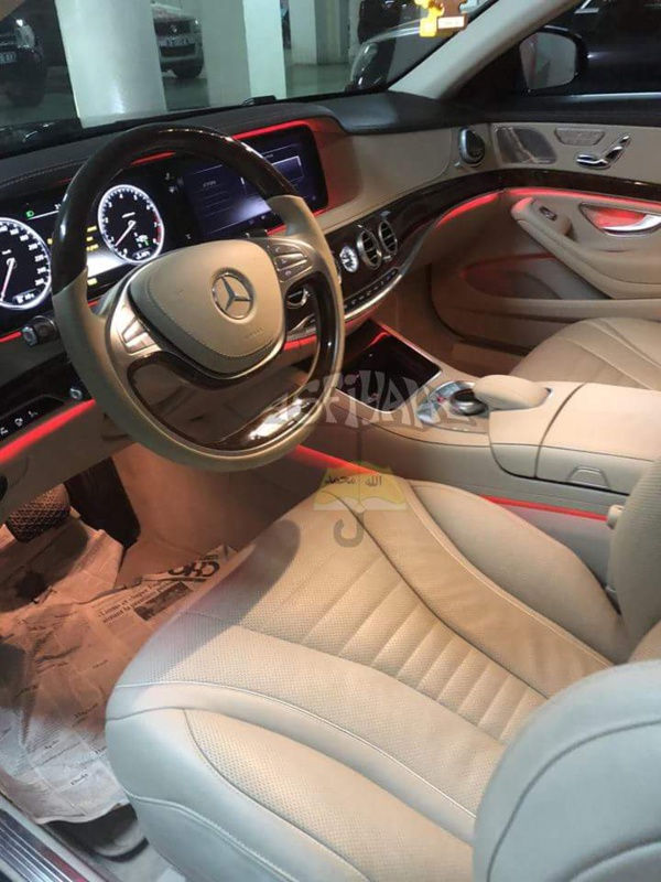 Le geste de grande classe de Serigne Djamil Sy Mansour pour ses pères : Une Mercedes S600 Maybac pour Serigne Mbaye Sy Mansour, une S420 à Serigne Sidy Ahmed