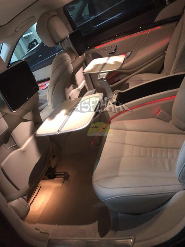 Le geste de grande classe de Serigne Djamil Sy Mansour pour ses pères : Une Mercedes S600 Maybac pour Serigne Mbaye Sy Mansour, une S420 à Serigne Sidy Ahmed