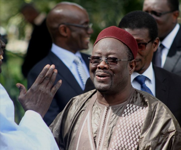 Mbaye Ndiaye, directeur des structures de l’Apr ; « je souhaite vivement que Moussa Sy vienne à l’Apr » Mbaye Ndiaye, directeur des structures de l’Apr ; « je souhaite vivement que Moussa Sy vienne à l’Apr »