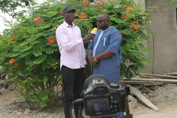 Le Maire de Latmingué octroie 200 bourses à ses étudiants Le Maire de Latmingué octroie 200 bourses à ses étudiants