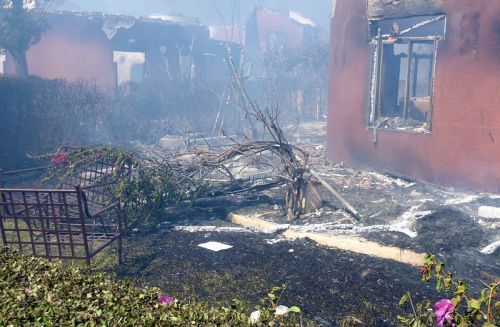 Video-Photos : Les images inédites de l'incendie du Lamantin