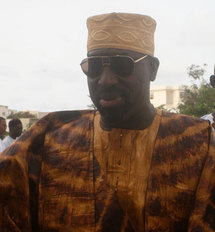 Abdoulaye Makhtar Diop, Ministre d’Etat, ministre de la Fonction publique et de l’Emploi : « Quand je venais chez Wade, les lampes étaient éteintes »