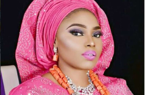 Halima Abubakar de Nollywood est toujours vierge à 33 ans 