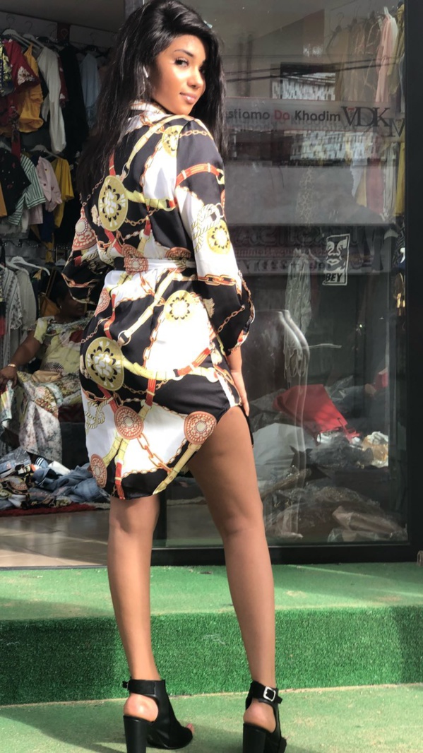 Photos :  Chérifa « Wiri Wiri » toute en fleurs