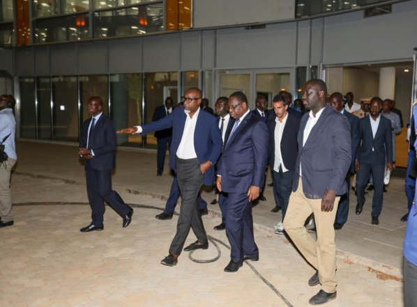 Yérim Sow-Macky Sall, les dessous d'une visite nocturne du Président à Diamniadio Yérim Sow-Macky Sall, les dessous d'une visite nocturne du Président à Diamniadio