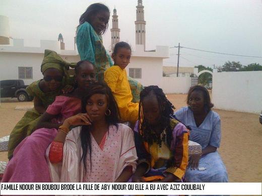 [Photos] Viviane Ndour et sa suite en plein jour du Magal de Touba: Les photos qui démentent Bouba Ndour