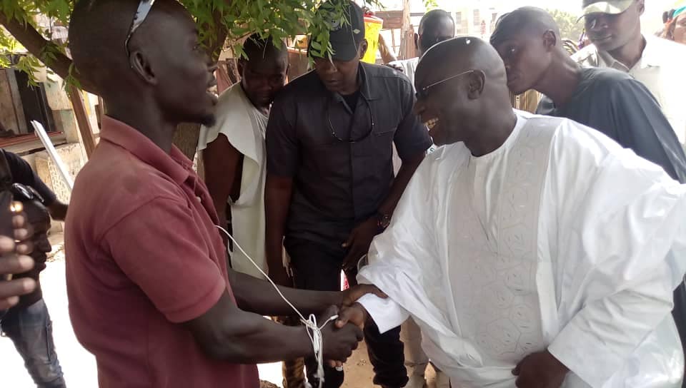 PHOTOS - Le président Idrissa SECK reçu ce matin à Touba par le Khalife Général des Mourides Serigne Mountakha MBACKÉ