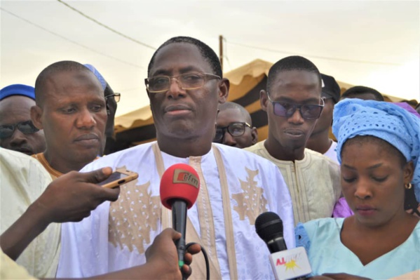 Podor - Commune de Ndioum : Responsables et militants de l’APR derrière leur leader, Dr. Alassane Ndiaye