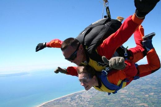 Le parachutisme prend un nouvel envol au Sénégal