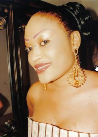 [Photos] Fatou Nago Guèye, fille de l’animatrice Gagnesiri Guèye : Une belle étoile qui a fait perdre le nord à son ex-époux…