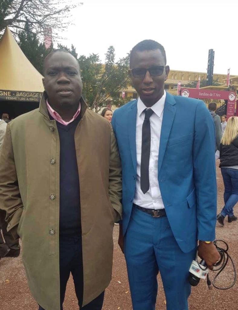 Voici l’homme d’affaires Saliou Dieng et Madiop Pèkh, le meilleur griot de sa génération