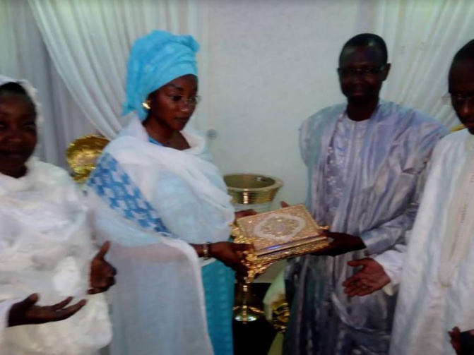 Décès de Sokhna Baly Mbacké, Harouna Dia envoie une délégation pour présenter ses condoléances Décès de Sokhna Baly Mbacké, Harouna Dia envoie une délégation pour présenter ses condoléances