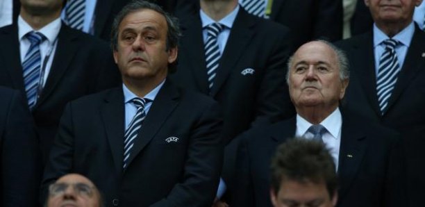 Football Leaks : Sepp Blatter drague Michel Platini