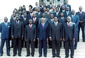 Un gouvernement de 10 ministres, c’est possible au Sénégal (historien)