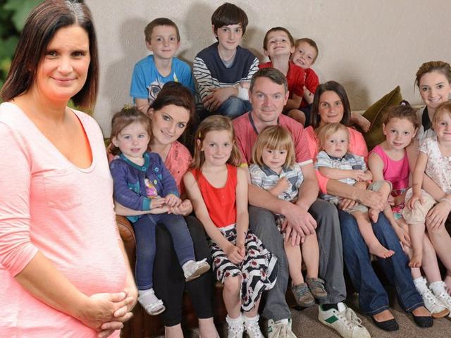 Angleterre : Une femme donne naissance à son... 21e enfant ! Angleterre : Une femme donne naissance à son... 21e enfant !