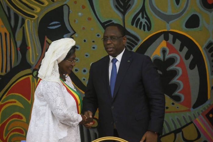 Bureau du CESE : Macky Sall souhaite l’application de la parité Bureau du CESE : Macky Sall souhaite l’application de la parité