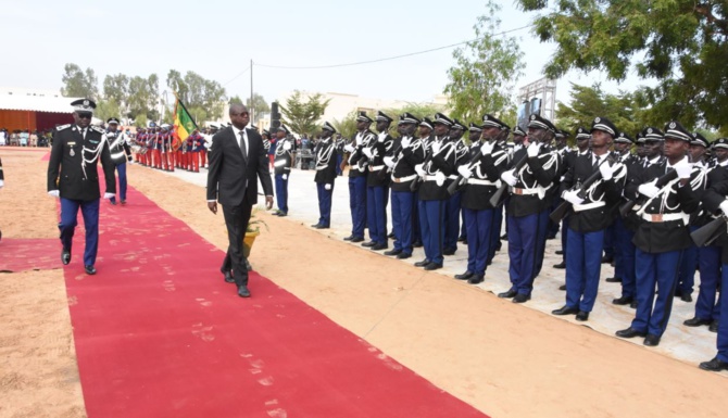 Cérémonie de sortie de la 9e promotion des élèves-gradés et de la 50e promotion des élèves–gendarmes