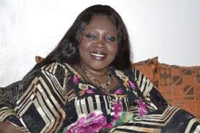 Ndella Madior Diouf : « j’aurais honte d’accompagner Macky, il n’a rien fait pour mon père »