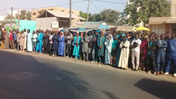 Dernier hommage à Sidy Lamine Niasse avant son inhumation : Les locaux de WALF déjà pris d’assaut (Photos)