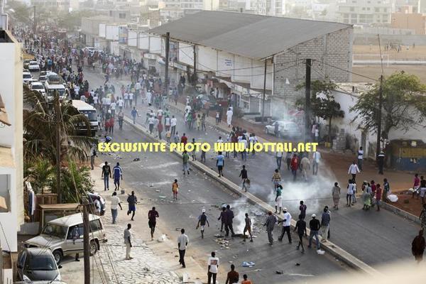 Exclusivité photo: Contestation à Ngor