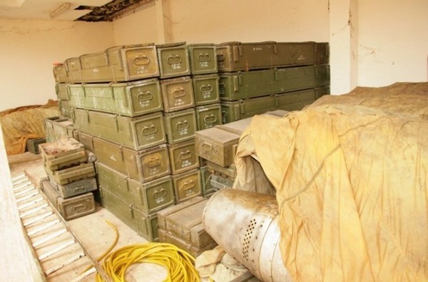 [PHOTOS] ARMES LOURDES DE (LAURENT GBAGBO) SAISIES A LA RÉSIDENCE FELIX HOUPHOUET BOIGNY DE YAMOUSSOUKRO