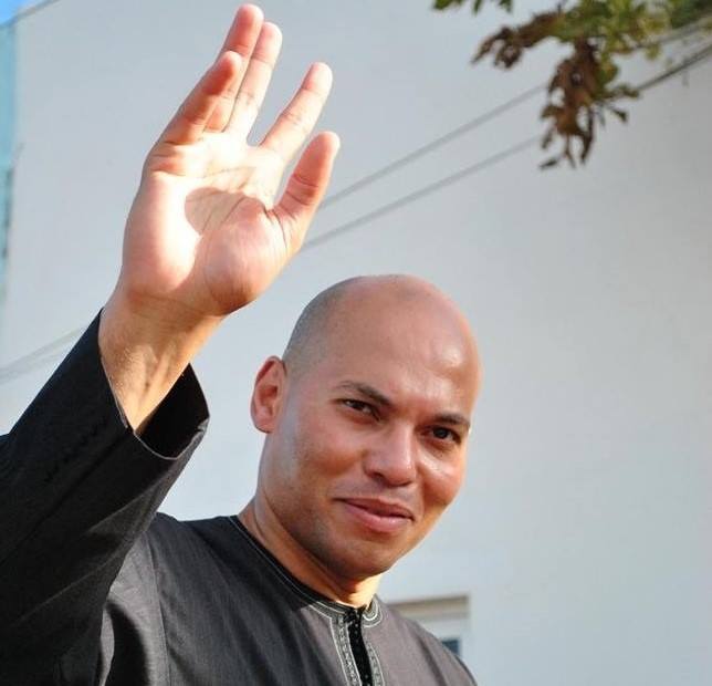 CONSEIL CONSTITUTIONNEL : Karim Wade a déposé sa déclaration de candidature (Document)