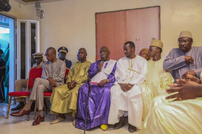 Chez Sidy Lamine Niasse hier: Ce qu’a demandé El Hadji Mansour Mbaye à Macky Sall Chez Sidy Lamine Niasse hier: Ce qu’a demandé El Hadji Mansour Mbaye à Macky Sall