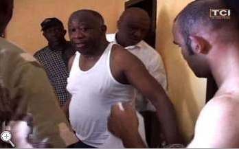 [Photos] Gbagbo, Simone et leur fils arrêtés