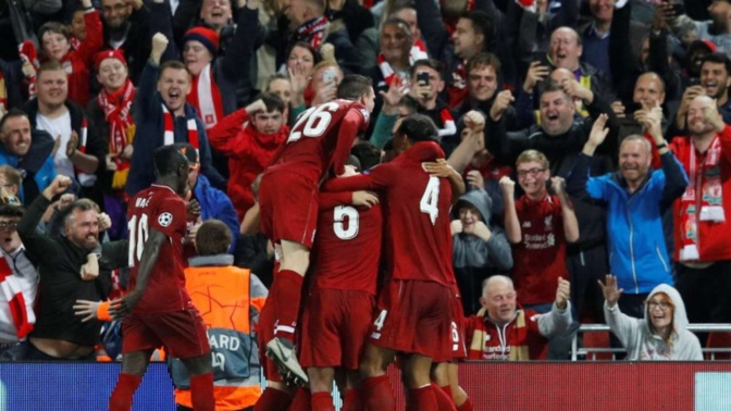Liverpool est qualifié pour les 8es, Naples reversé en Ligue Europa