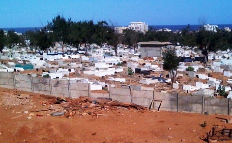 4 jours après le décès de Samba : Ses parents veulent l’enterrer dans un cimetière catholique, sa femme dit non et assène ses vérités