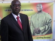 CONTRIBUTION: ABDOULAYE WADE N’A PAS LE PRODUIT! QU’IL DÉGAGE!