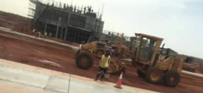 Annonce de diminution de tarif de péage et construction d’un nouveau poste : le « poker menteur » de Gérard Senac et Eiffage Annonce de diminution de tarif de péage et construction d’un nouveau poste : le « poker menteur » de Gérard Senac et Eiffage