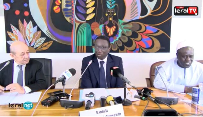Sénégal : Au 31 décembre 2017, l’encours de la dette publique s’élève à 5848,5 milliards FCFA